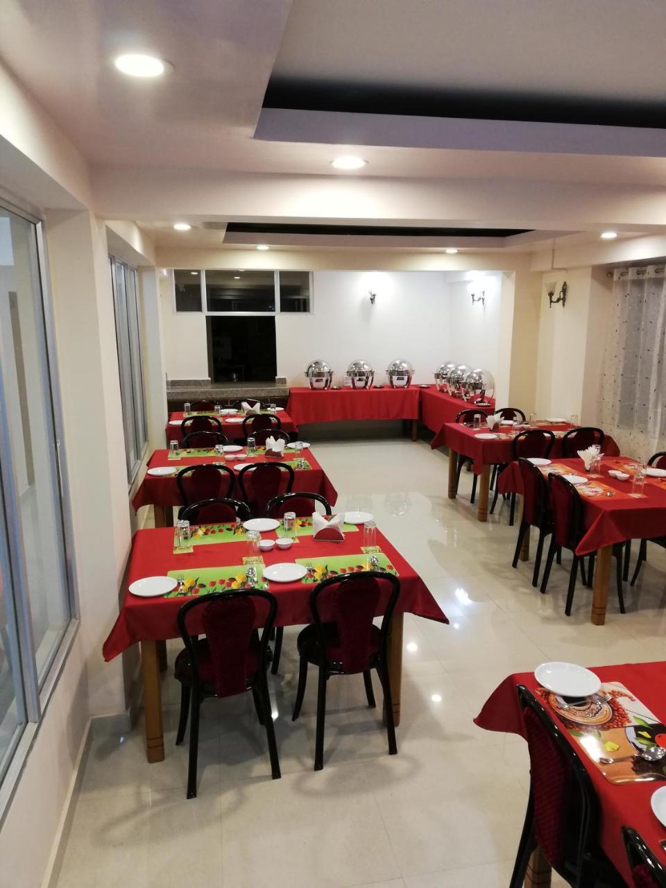 Hotel Juniper Darjeeling  Ngoại thất bức ảnh